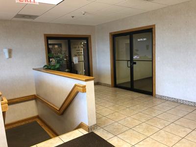 LEX PECUNIA OFFICE LEASE INTERIOR VIEW TO FRONT ENTRY